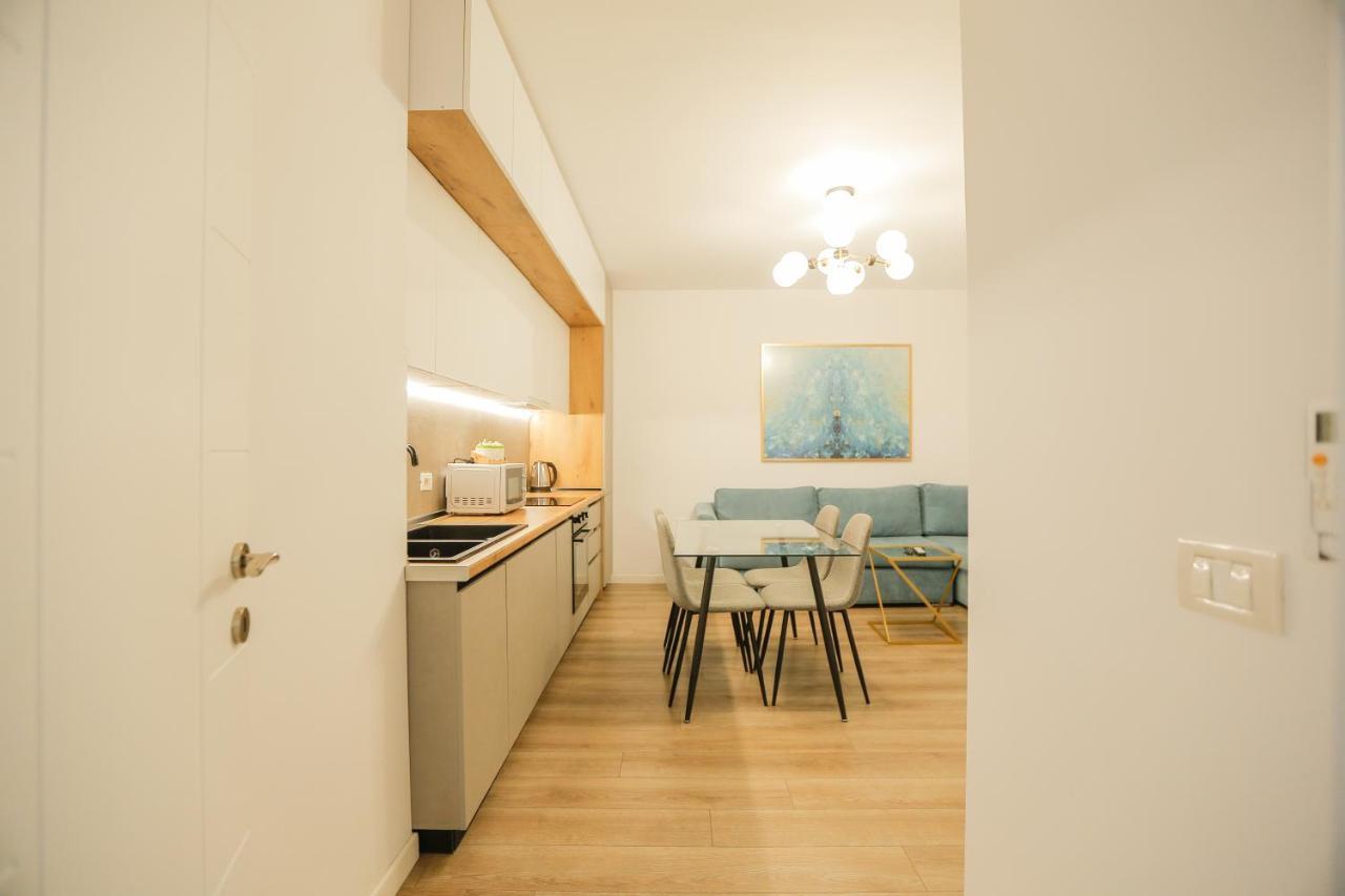 Miku Apartment-Premium 2Bd At Wilson Square Tirana Buitenkant foto